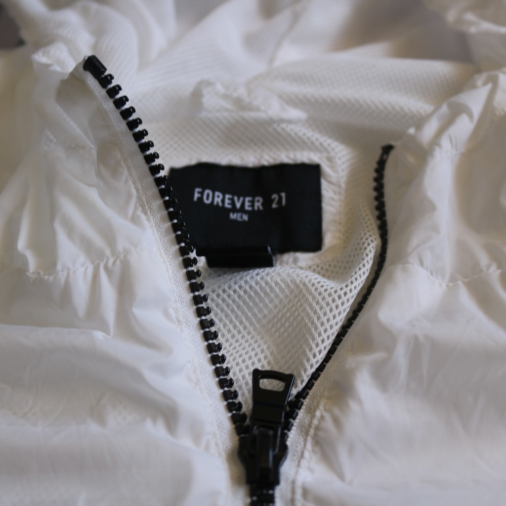 windbreakers - Picture 3 of 3